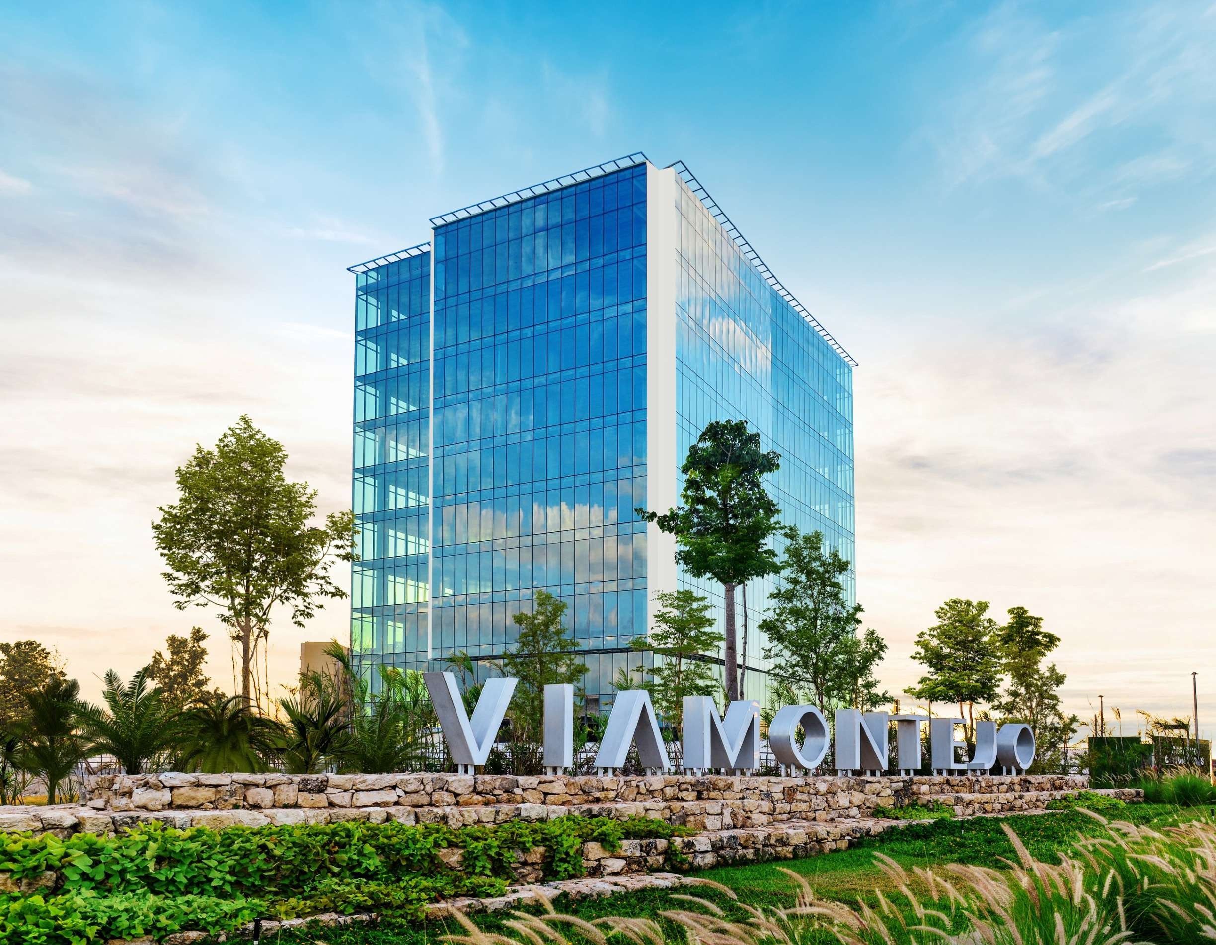 Oficina via montejo torre uno en Periférico Norte, Yucatán - Dvelopers